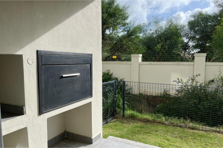 To Let 2 Bedroom Property for Rent in Langeberg Ridge Western Cape